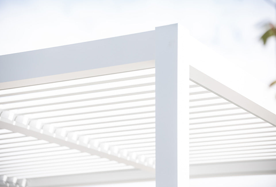 Aluminium pergola met kantelbare lamellen – 4 poten | Tuin pergola voor terrasoverkapping